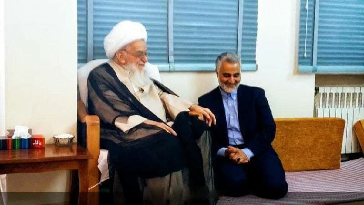  Haj Qasem Soleimani in the presence of the late Ayatollah Safi Golpayegani …