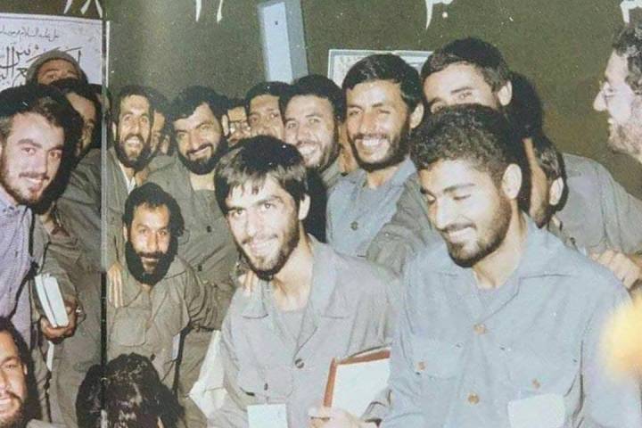  Martyr Soleimani and Martyr Ebrahim Hemmat and a group of commanders during the imposed war against the Ba’athist regime