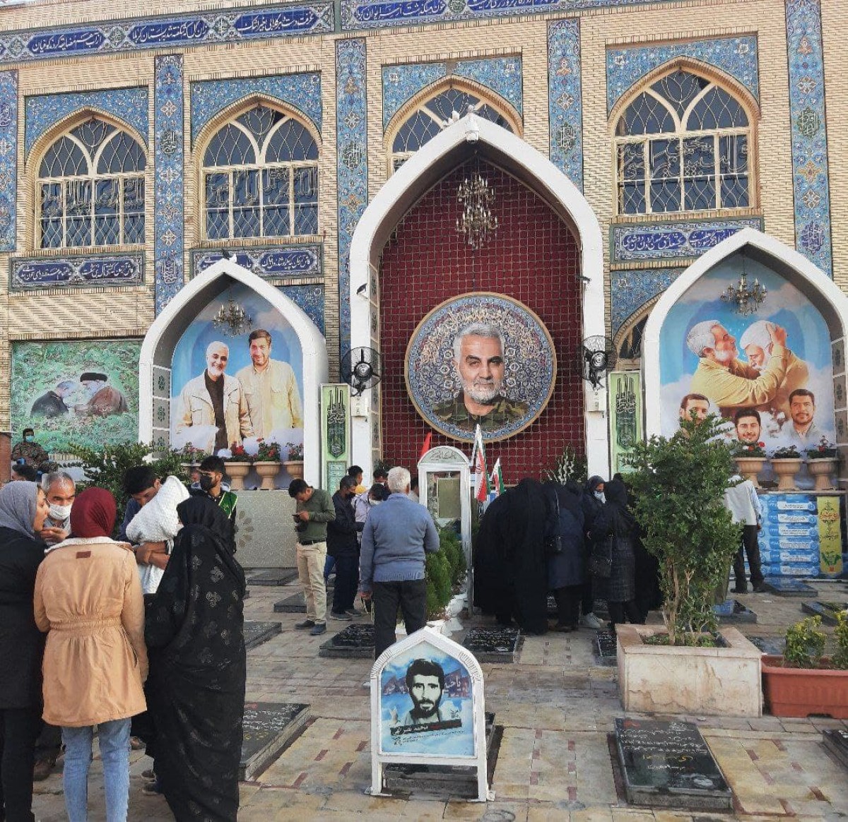  Mazar-e Shahid Soleimani