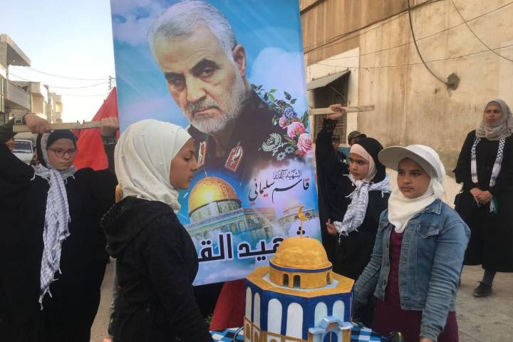  Picture of Shahid Soleimani  During the Qods Day march in Nabel al-Zahra