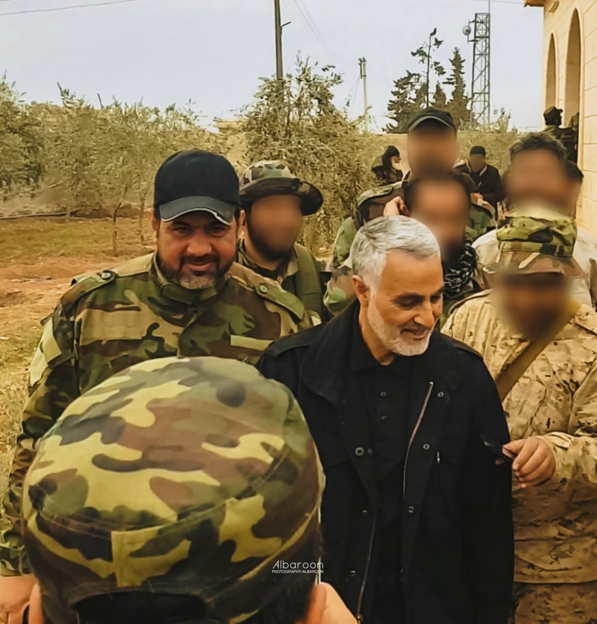 Martyr commander Amir Adnan al-Saadi (Abu Mustafa) alongside Haj Qasem Soleimani