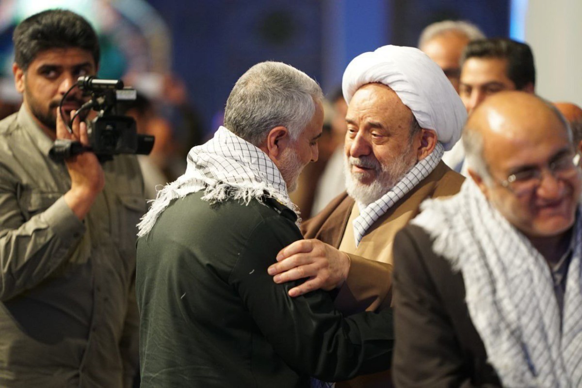 قصدِ رفتن مکن ای دوست!