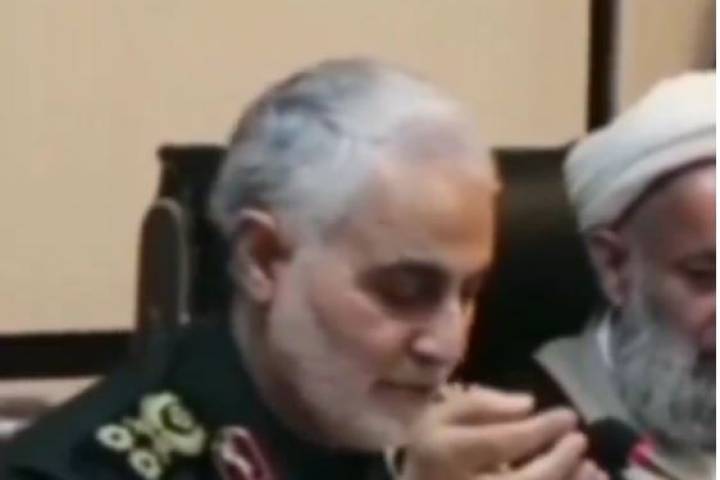 The late General Qassem Soleimani’s reaction to the ringtone